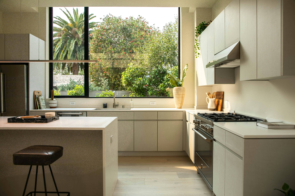 sunny-morning-in-a-kitchen