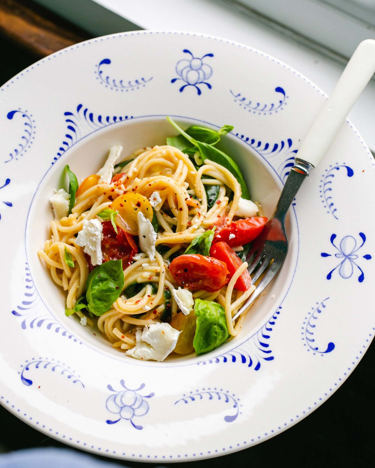 One-Pot Tomato and Spinach Pasta
