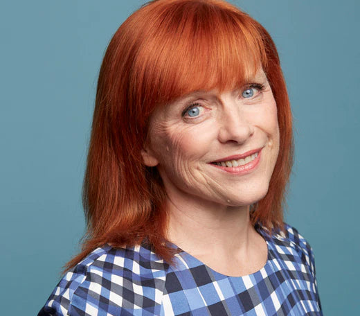 Dr Sarah Jarvis headshot